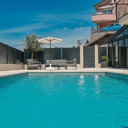 Case de vacanță Donna By Interhome *