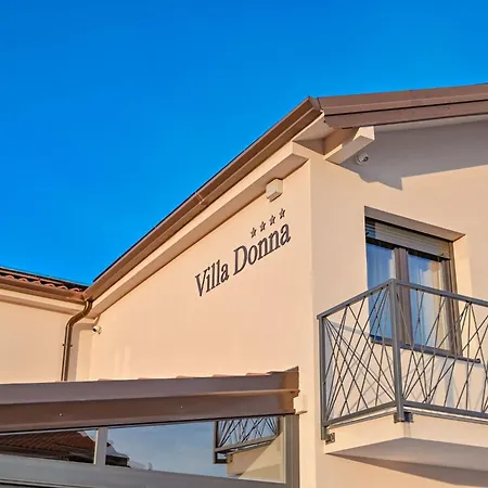 Donna By Interhome *